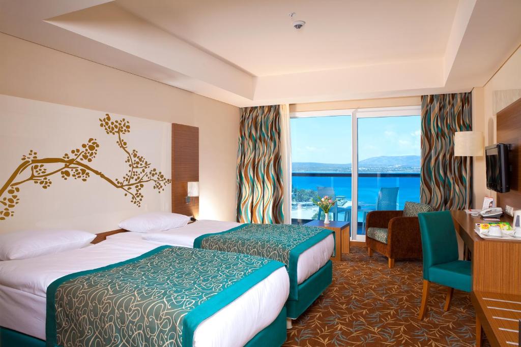 Bodrum Venosa Beach Resort & Spa ceny