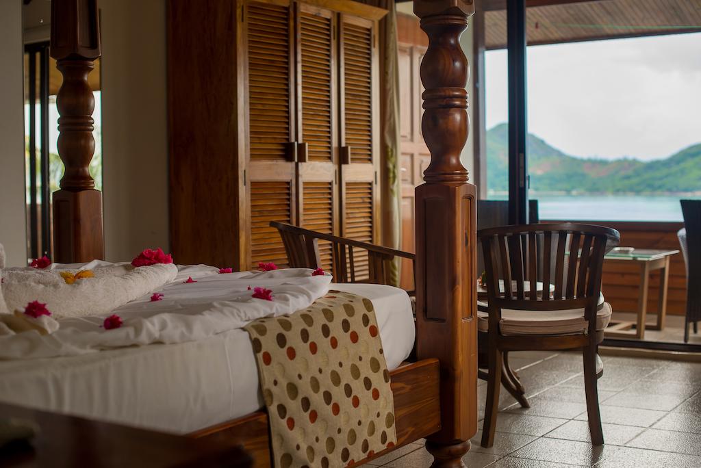 Tours to the hotel Chalets Cote Mer Praslin Island Seychelles