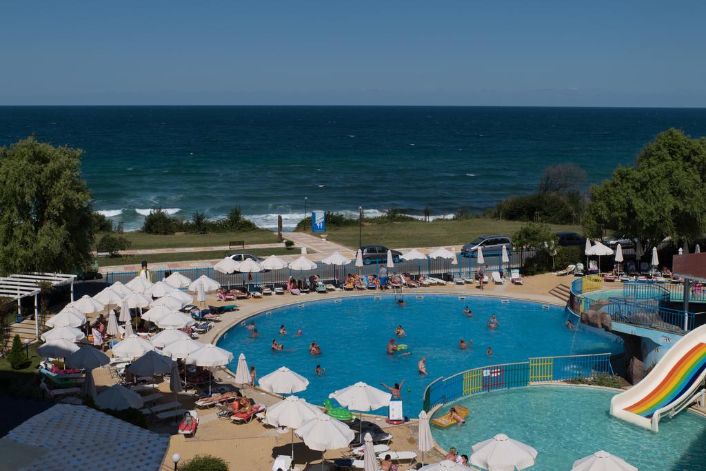 Горящие туры в отель Perla Beach Resort Приморско