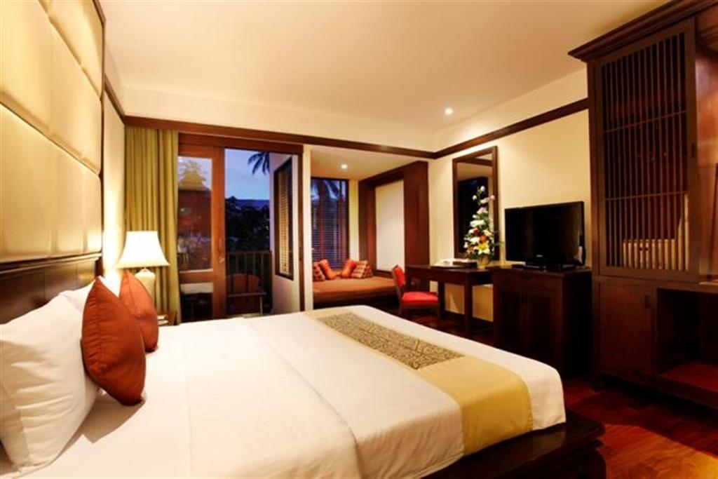 Відпочинок в готелі Duangjitt Resort & Spa Патонг