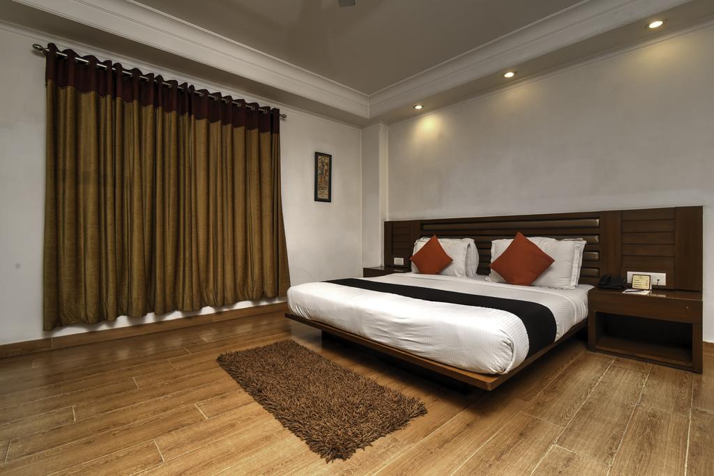 Anila Hotels (Naraina) Индия цены