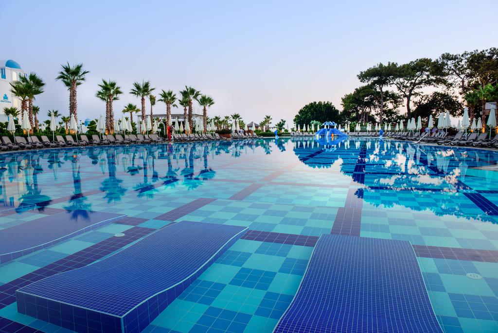 Rubi Platinum Spa Resort & Suites, Турция