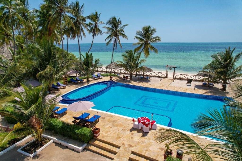 Отдых в отеле Sunny Palms Beach Bungalows Уроа Танзания