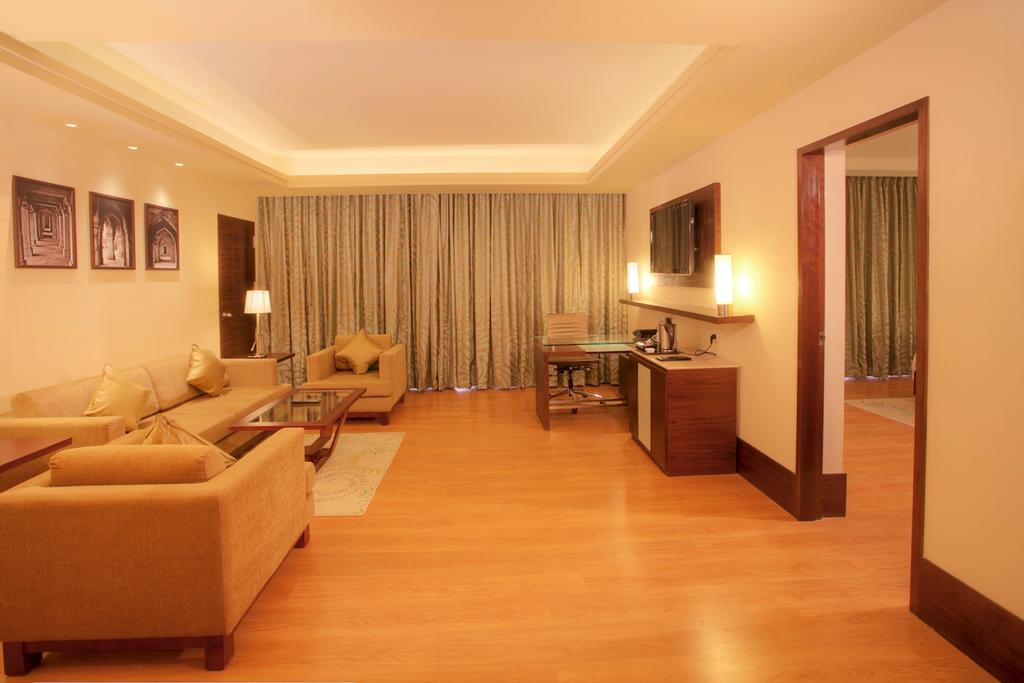 Туры в отель Radisson Blu Hotel Chennai City Centre
