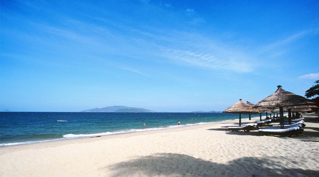 Sunrise Nha Trang Beach Hotel & Spa, Wietnam, Nha Chang, wakacje, zdjęcia i recenzje