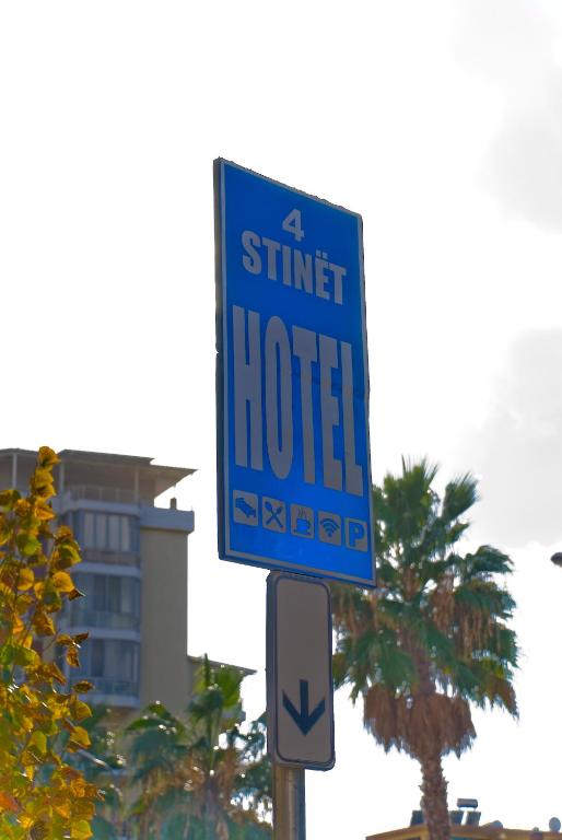 Фото готелю Hotel 4 Stinet