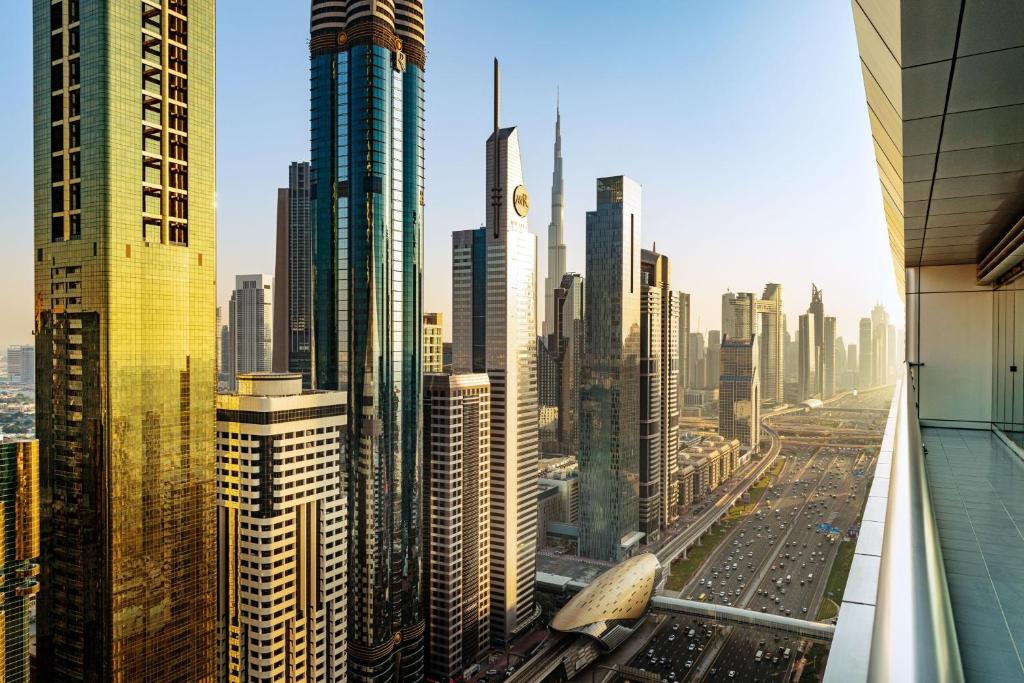 Готель, ОАЕ, Дубай (місто), Four Points By Sheraton Sheikh Zayed Road