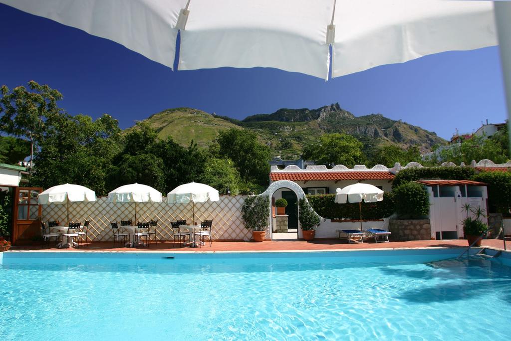 Гарячі тури в готель Lord Byron (Forio) Іскія (острів) Італія