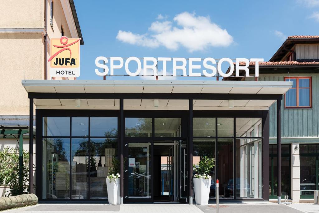 Лойперсдорф Jufa Fürstenfeld Sport Resort цены