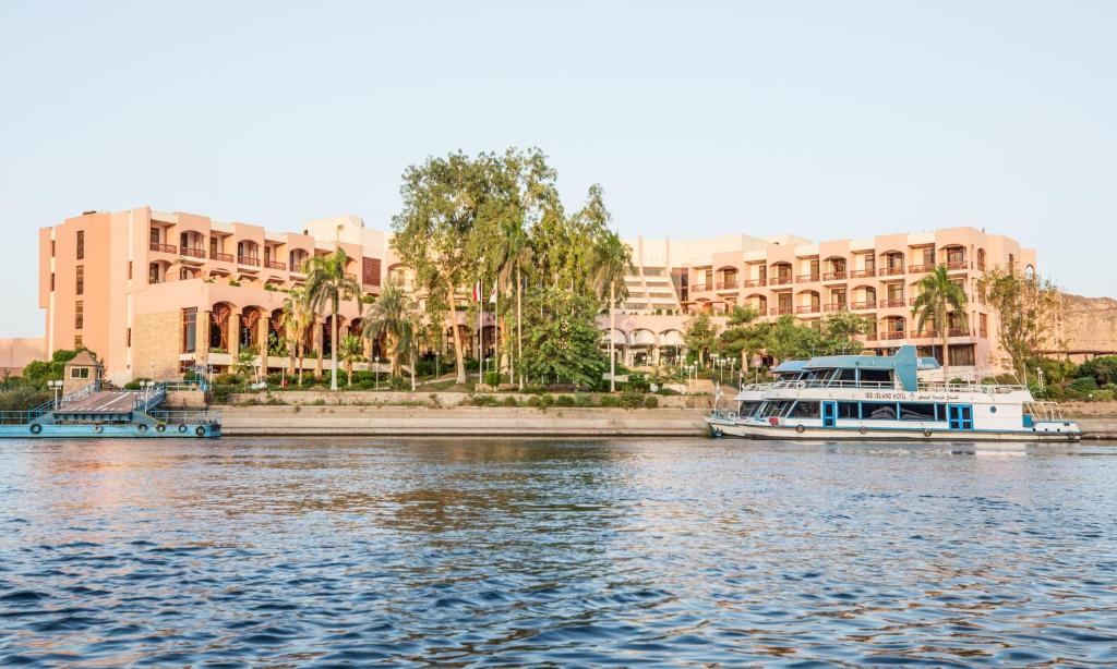 Pyramisa Isis Island Resort Aswan, фото з відпочинку