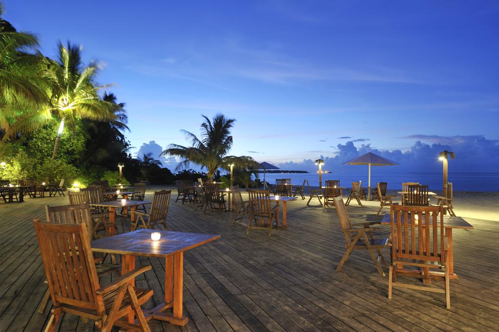 Recenzje hoteli Holiday Island Resort & Spa