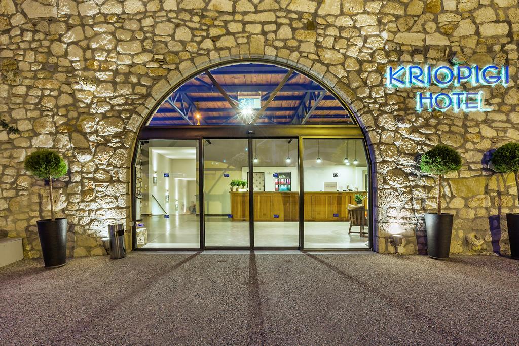 Kriopigi Hotel фото та відгуки