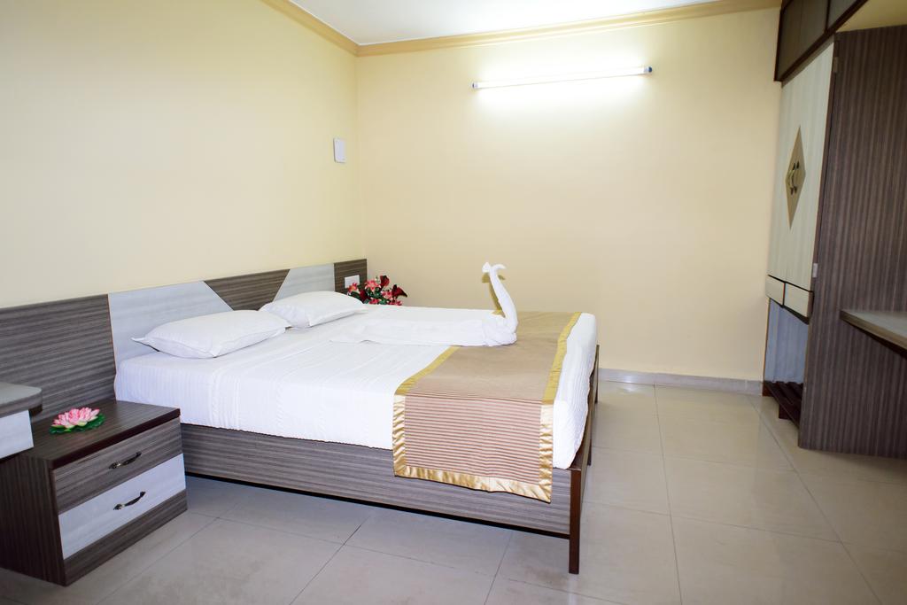 Отель, Бенаулим, Индия, La Grace Resorts