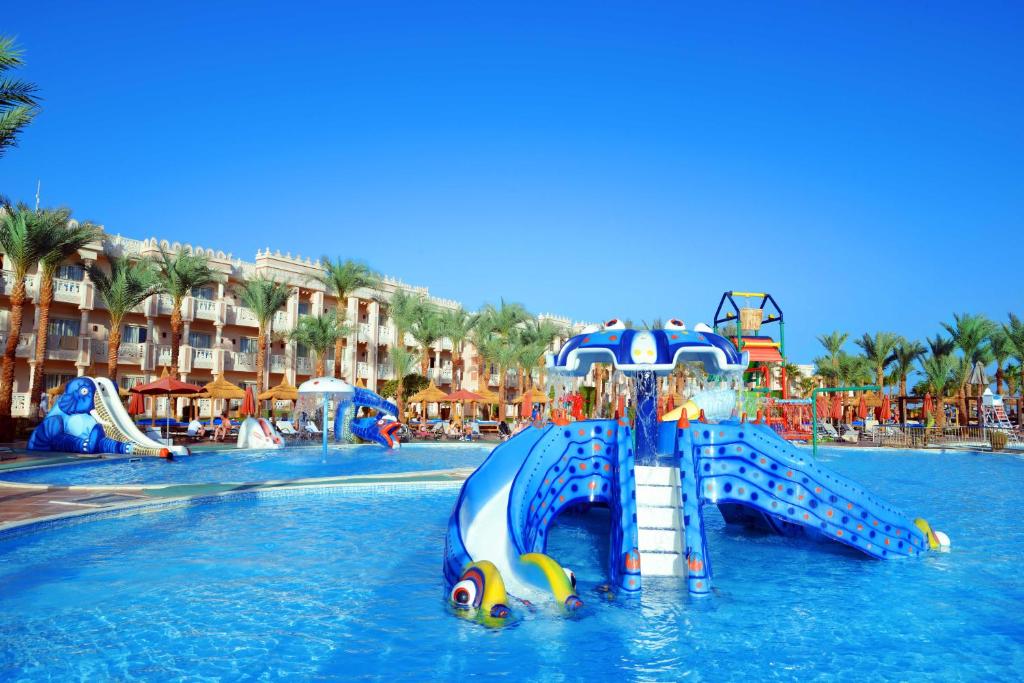 Hotel guest reviews Pickalbatros Palace Resort Hurghada