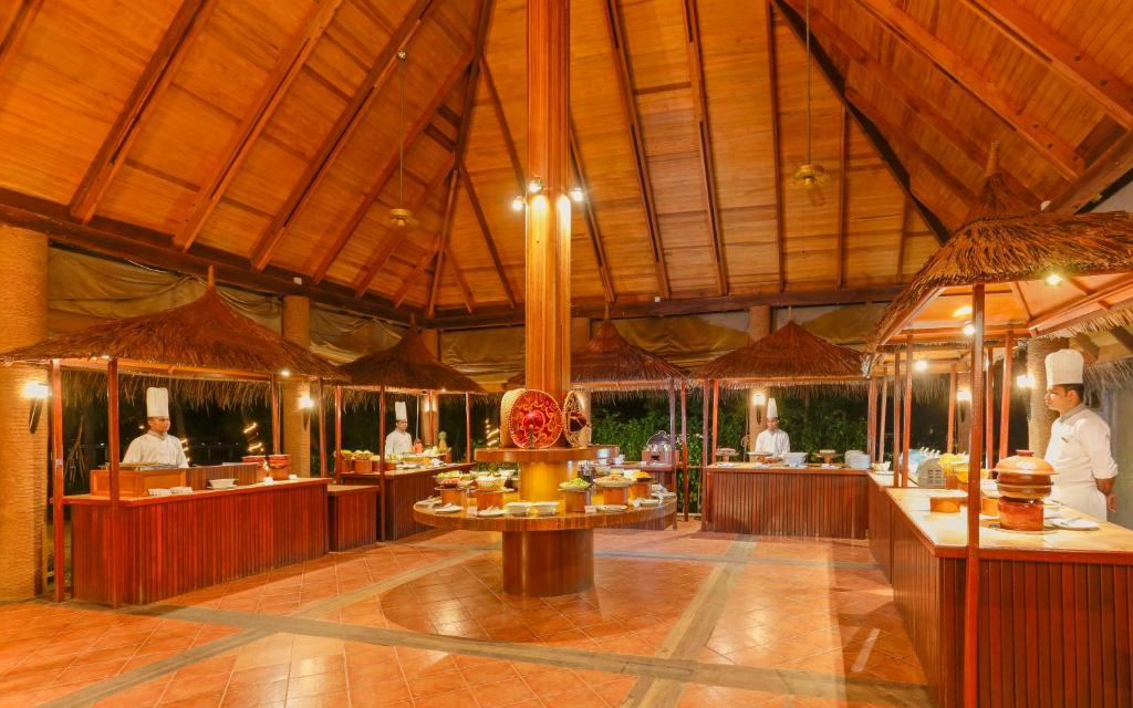 Отзывы об отеле Medhufushi Island Resort