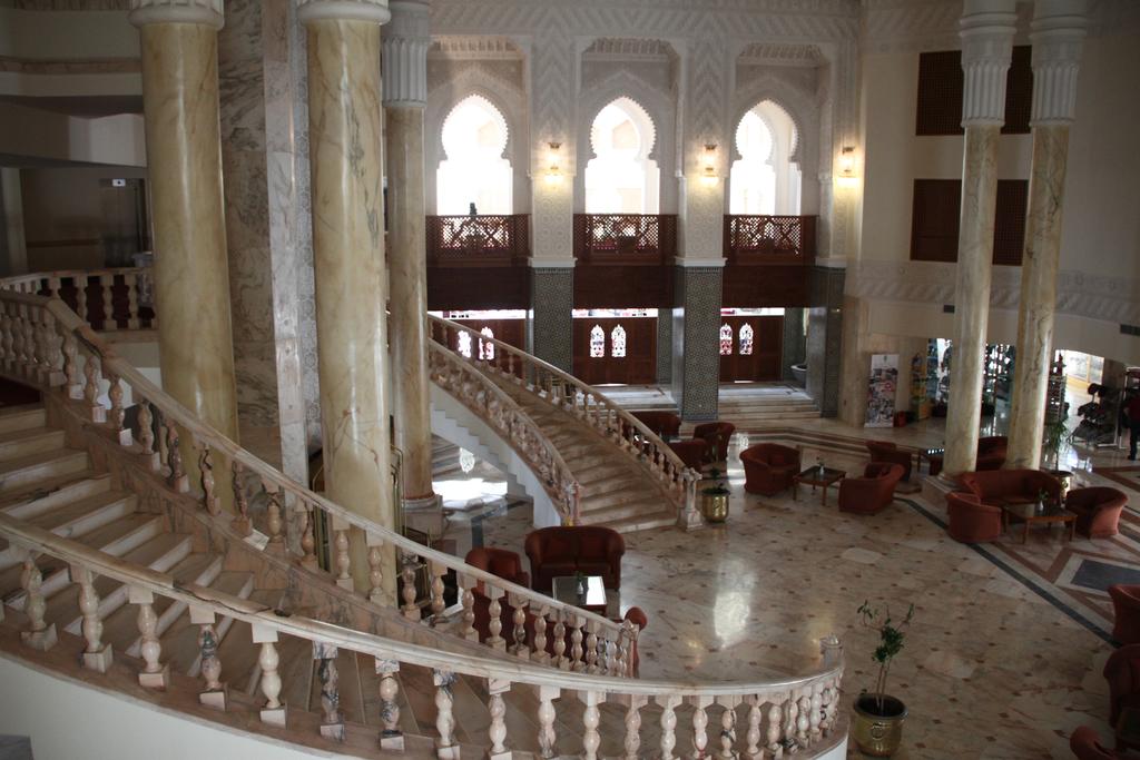 Відгуки про готелі Amir palace