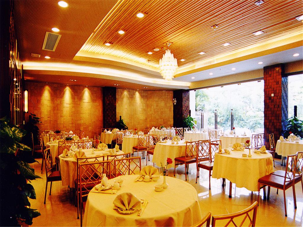 Yihe Hotel Guangzhou Китай цены