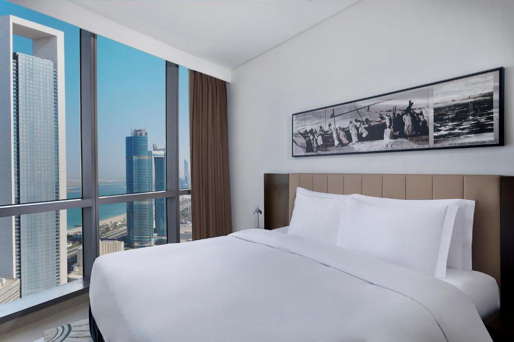 Conrad Hotel Abu Dhabi Etihad Towers (ex.Jumeirah at Etihad Tower) фото и отзывы