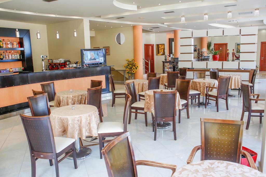 Oasis Hotel Албания цены