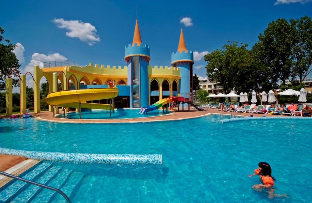 Sol Nessebar Palace Resort & Aquapark, Несебр, Болгарія, фотографії турів