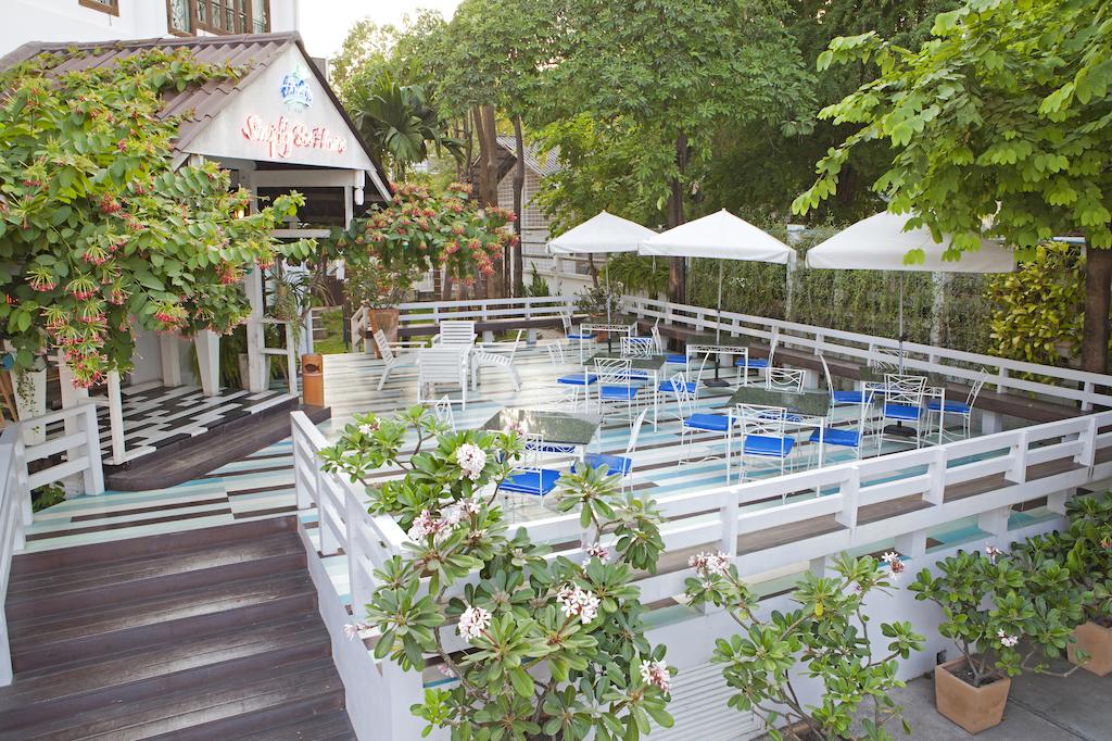 Hotel rest Areca Lodge Pattaya Thailand