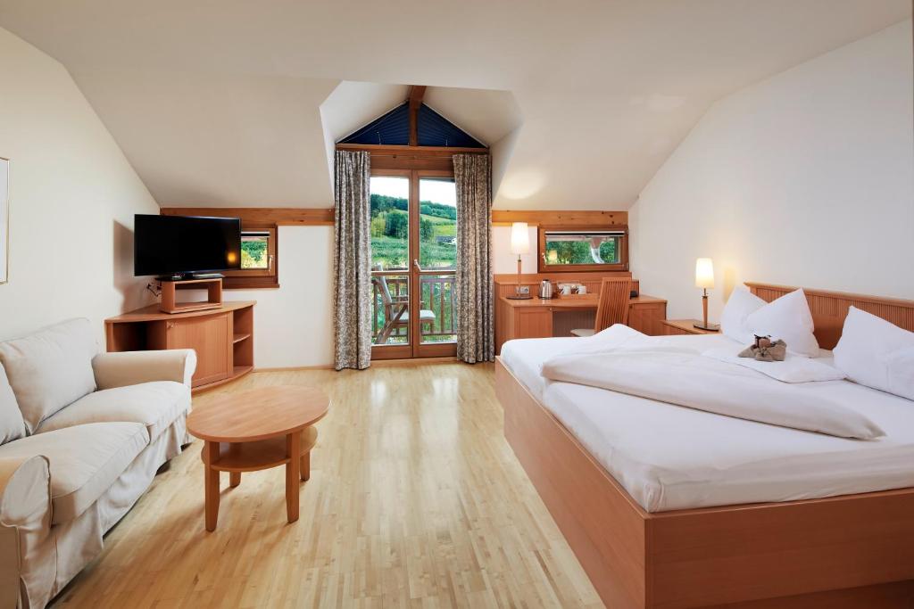 Ayurveda Resort Mandira (ex. Hotel Thermenhof Paierl) Австрия цены