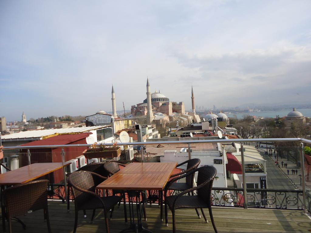 Туры в отель Ambassador Hotel Стамбул