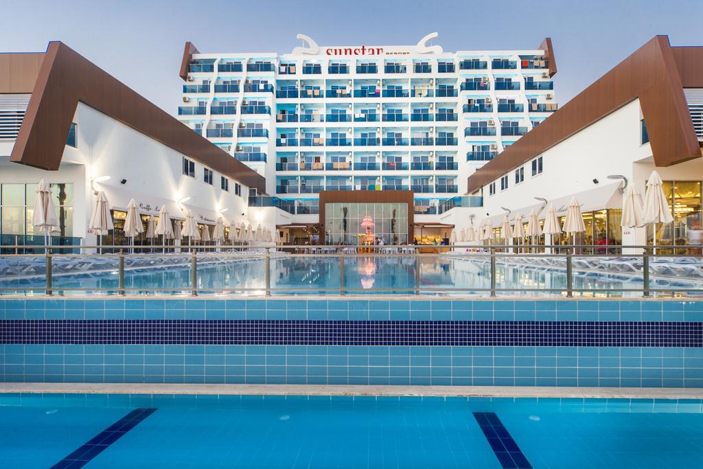 Sunstar Resort Hotel фото туристов