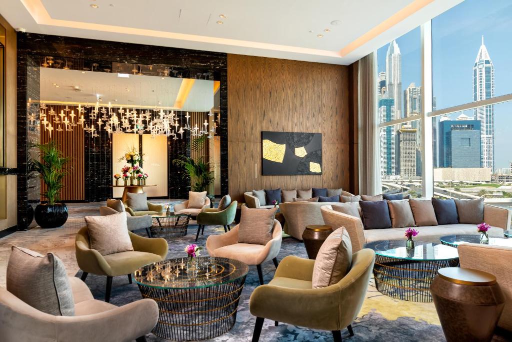 Готель, Дубай (пляжні готелі), ОАЕ, Taj Jumeirah Lakes Towers