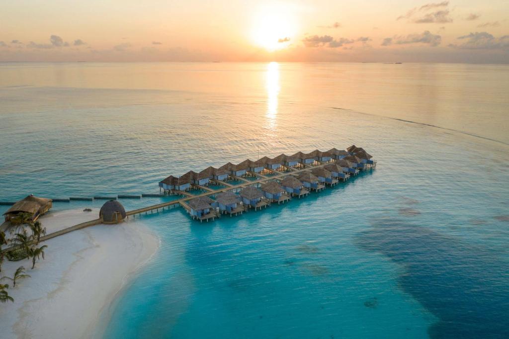 Outrigger Maldives Maafushivaru Resort, Мальдивы, Ари & Расду Атоллы, туры, фото и отзывы