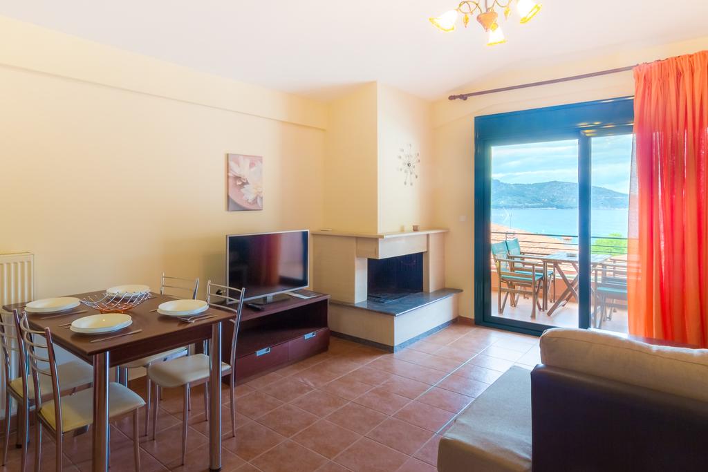 Готель, Греція, Тасос (острів), Ntinas Filoxenia Hotel-Apartments