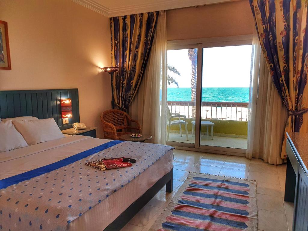 Горящие туры в отель Palm Beach Resort Хургада Египет