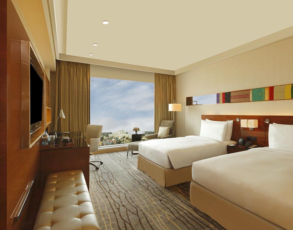 Горящие туры в отель Hilton Chennai