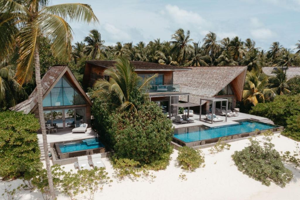 The St. Regis Maldives Vommuli Resort, 5, фотографії