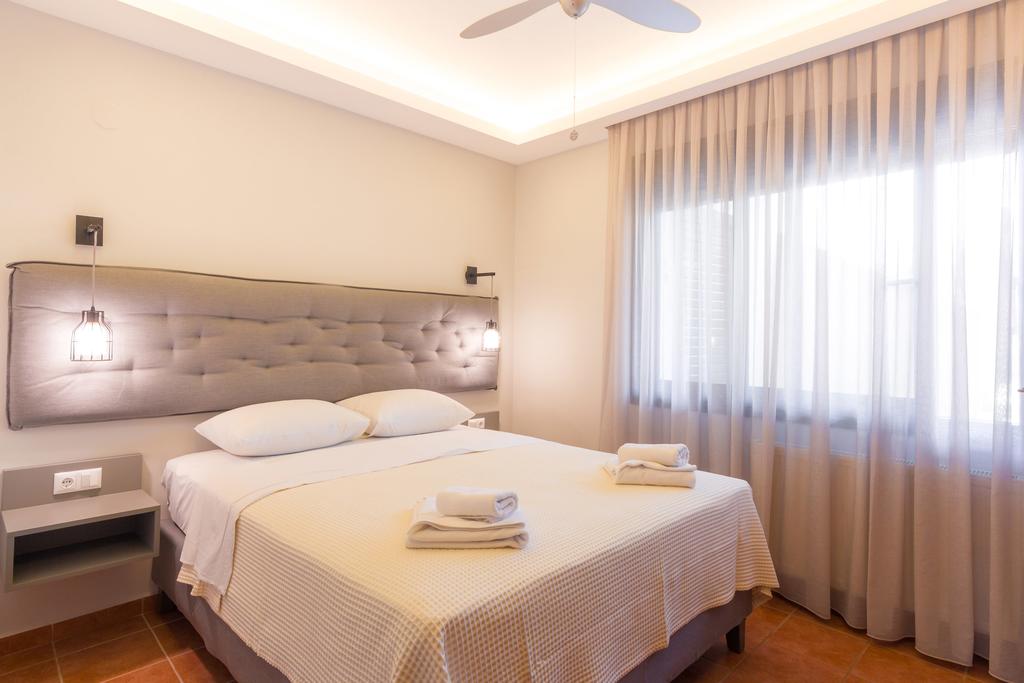 Ntinas Filoxenia Hotel-Apartments ціна