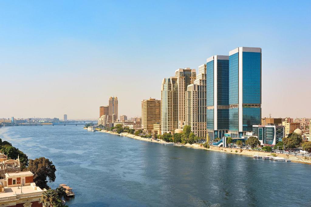 Kair, Cairo Marriott Hotel & Omar Khayyam Casino, 5