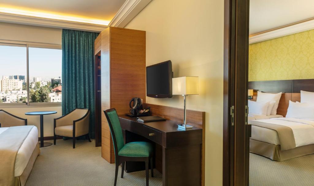 Відпочинок в готелі Corp Amman Hotel Амман
