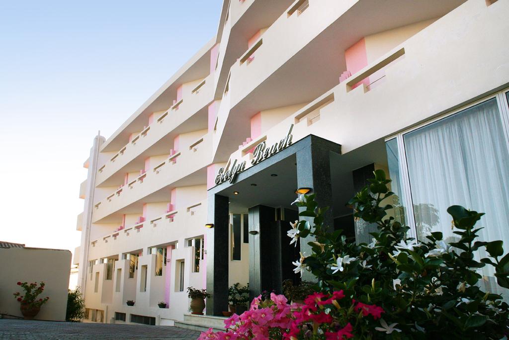 Отель, Evelyn Beach Hotel