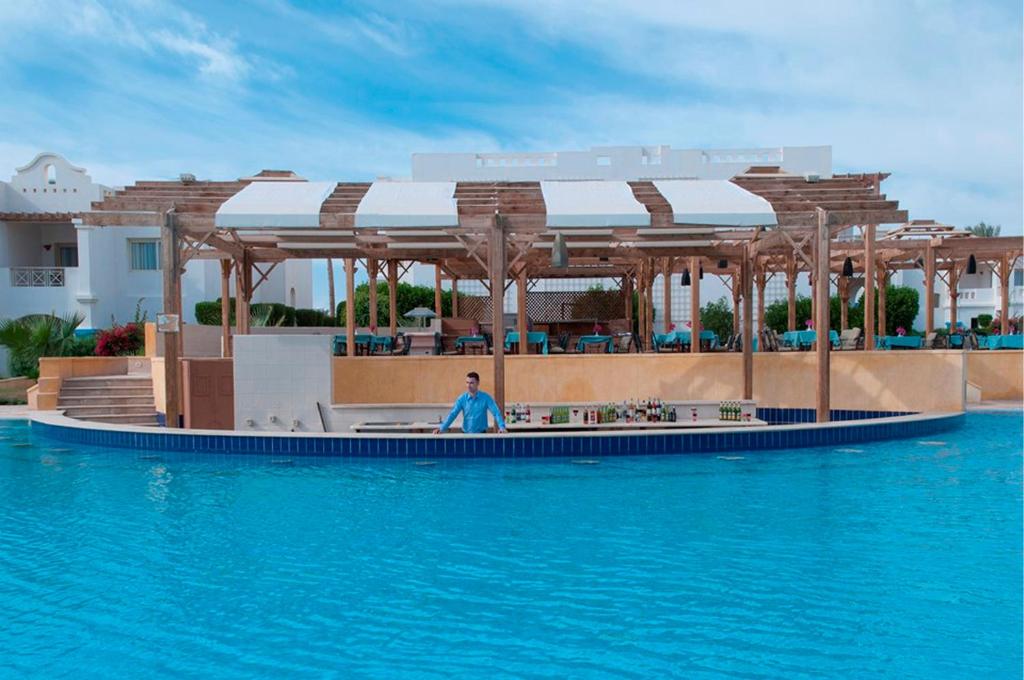 Отдых в отеле Continental Plaza Beach Шарм-эль-Шейх Египет