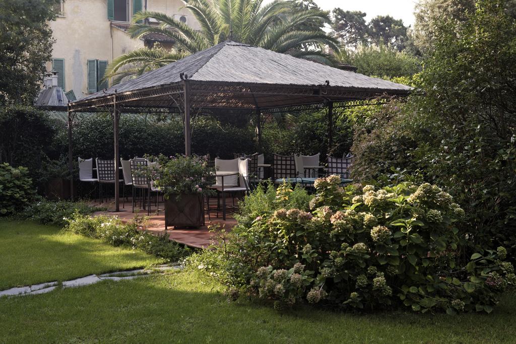 Туры в отель Franceschi Villa Mimosa Hotel (Forte Di Marmi)