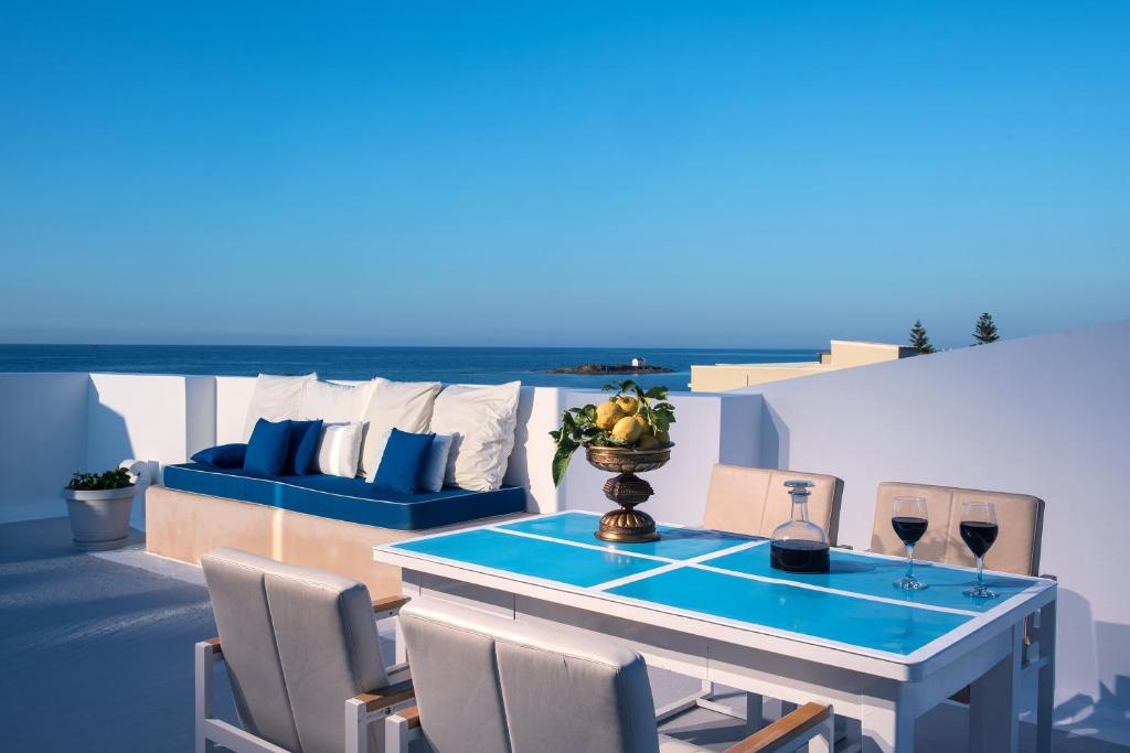Отдых в отеле Parthenis Beach Suites By The Sea Ираклион Греция