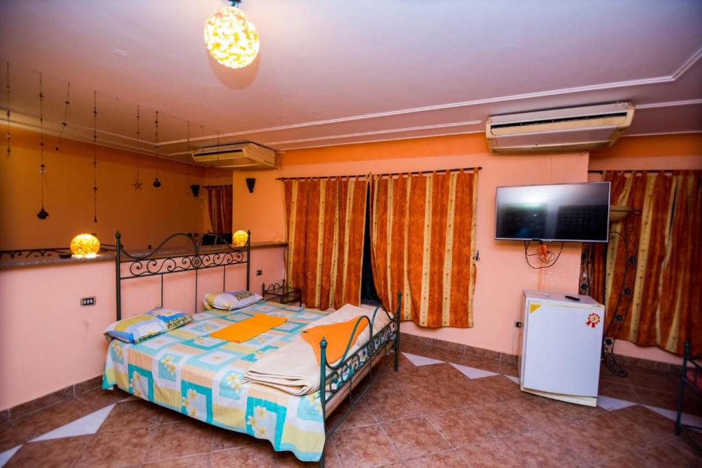 Дахаб La Reine Hotel & Dive Resort ціни