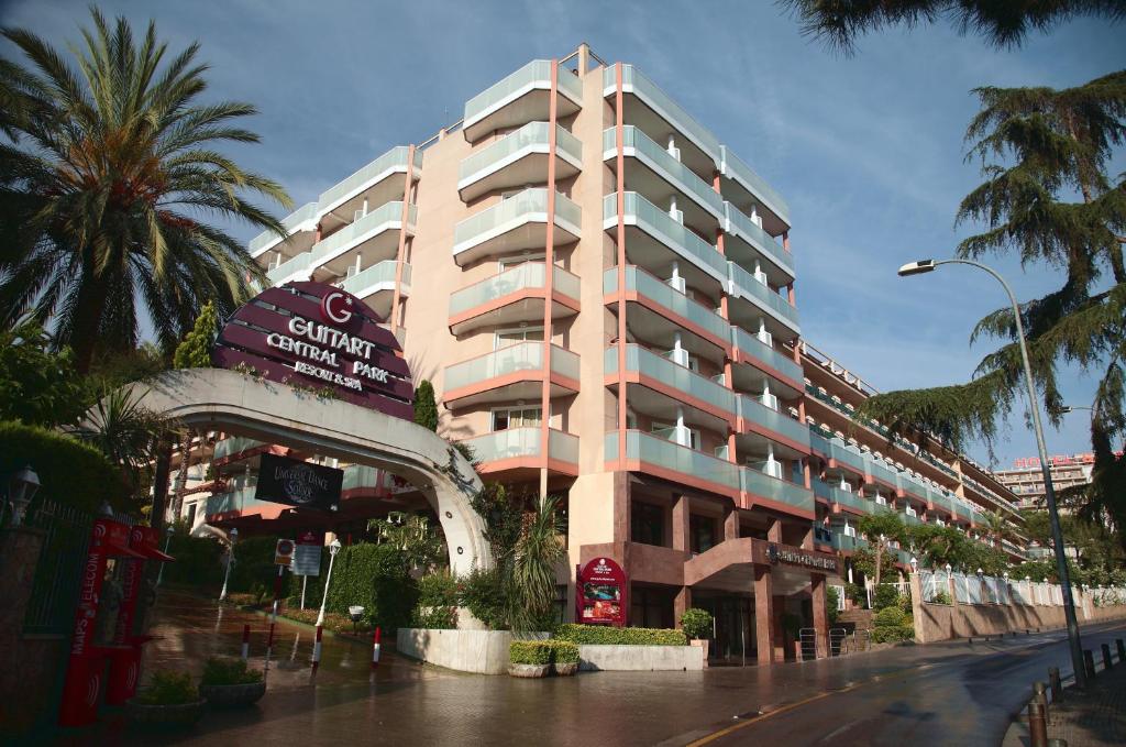 Горящие туры в отель Guitart Gold Central Park Resort & Spa Коста-Брава