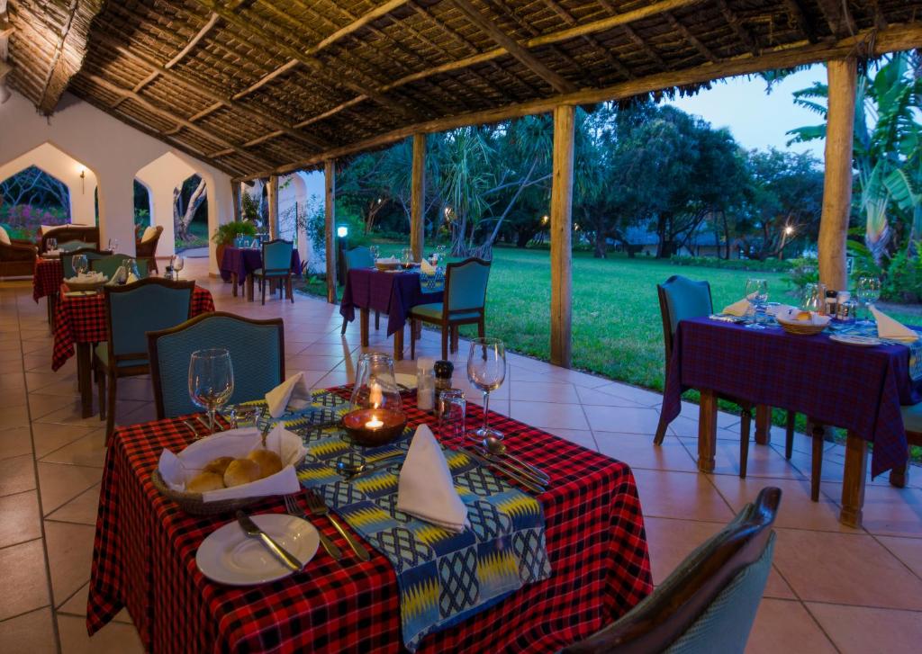Protea Hotel Dar es Salaam Amani Beach Танзания цены