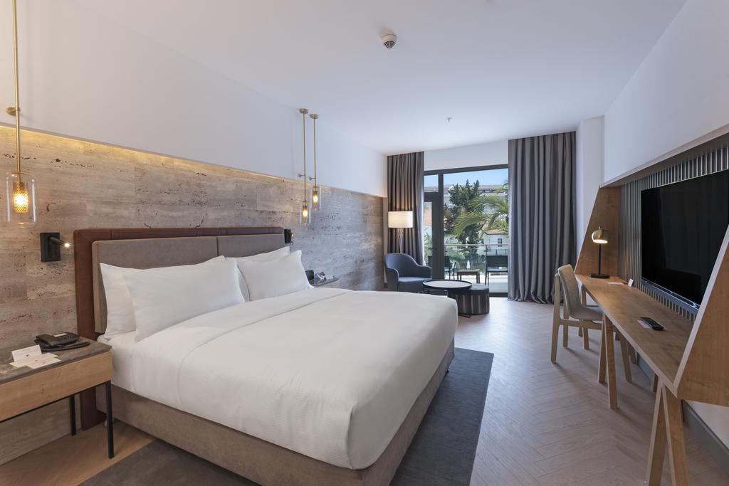 Гарячі тури в готель Doubletree by Hilton Antalya Kemer Кемер Туреччина