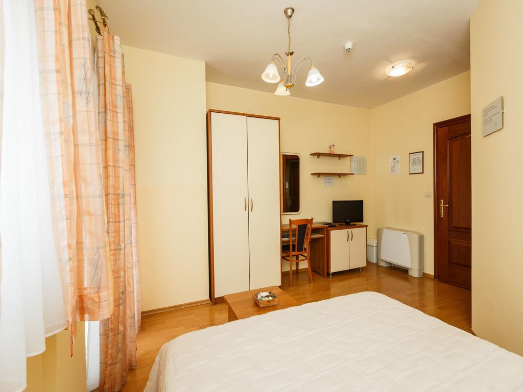 Hotel Adria Хорватия цены