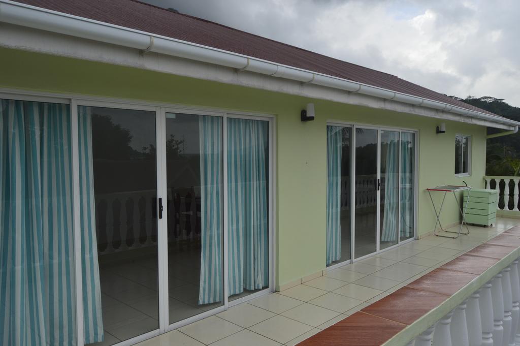 Туры в отель Chez Payet Self Catering Apartments Маэ (остров) Сейшелы