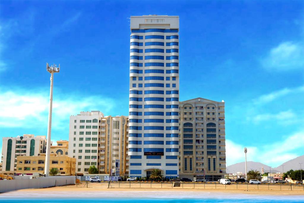 Готель, Фуджейра, ОАЕ, V Hotel Fujairah (ex. Landmark Hotel)