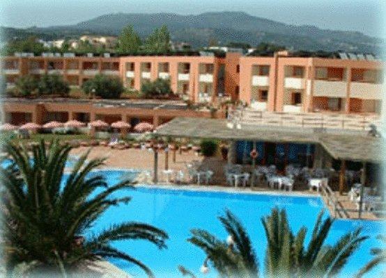 Горящие туры в отель Rethymno Village