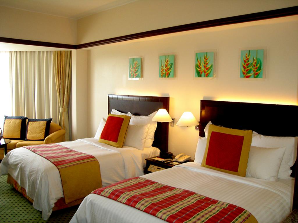 Ціни в готелі Miri Marriott Resort & Spa